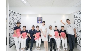 医療法人　明察会　名古屋広小路ナオキ歯科室