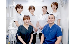 鶴川駅前歯科診療所